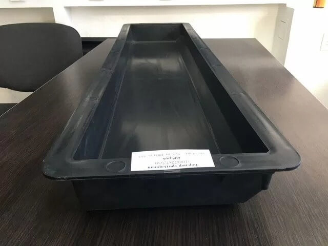 Фото формы для бордюра Фото формы для бордюра 2